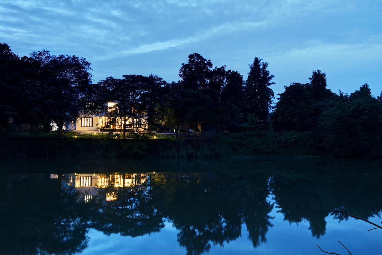 Nadhiyoram River Retreat Kochi Exterior photo